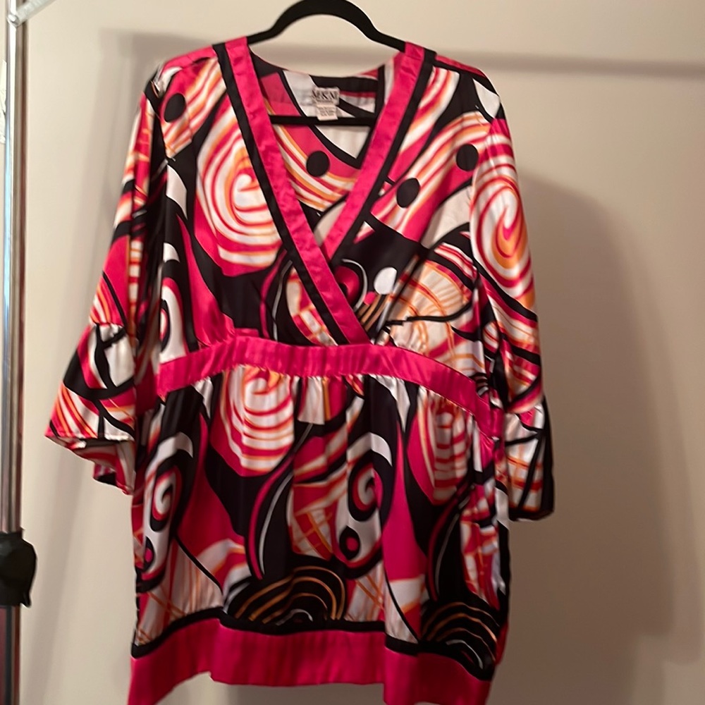 MKM Design Multi Color Top Size 3X